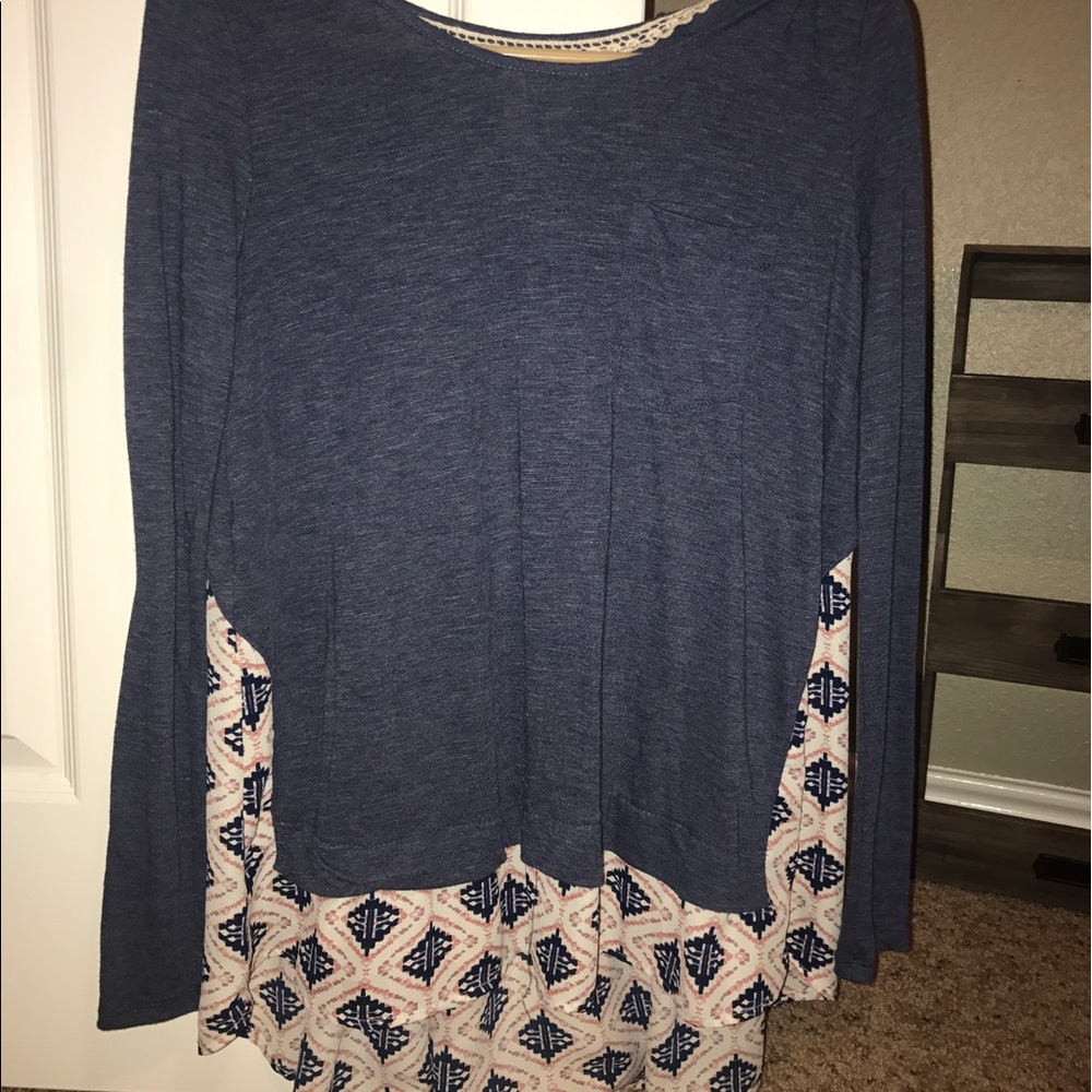 Long sleeve with design