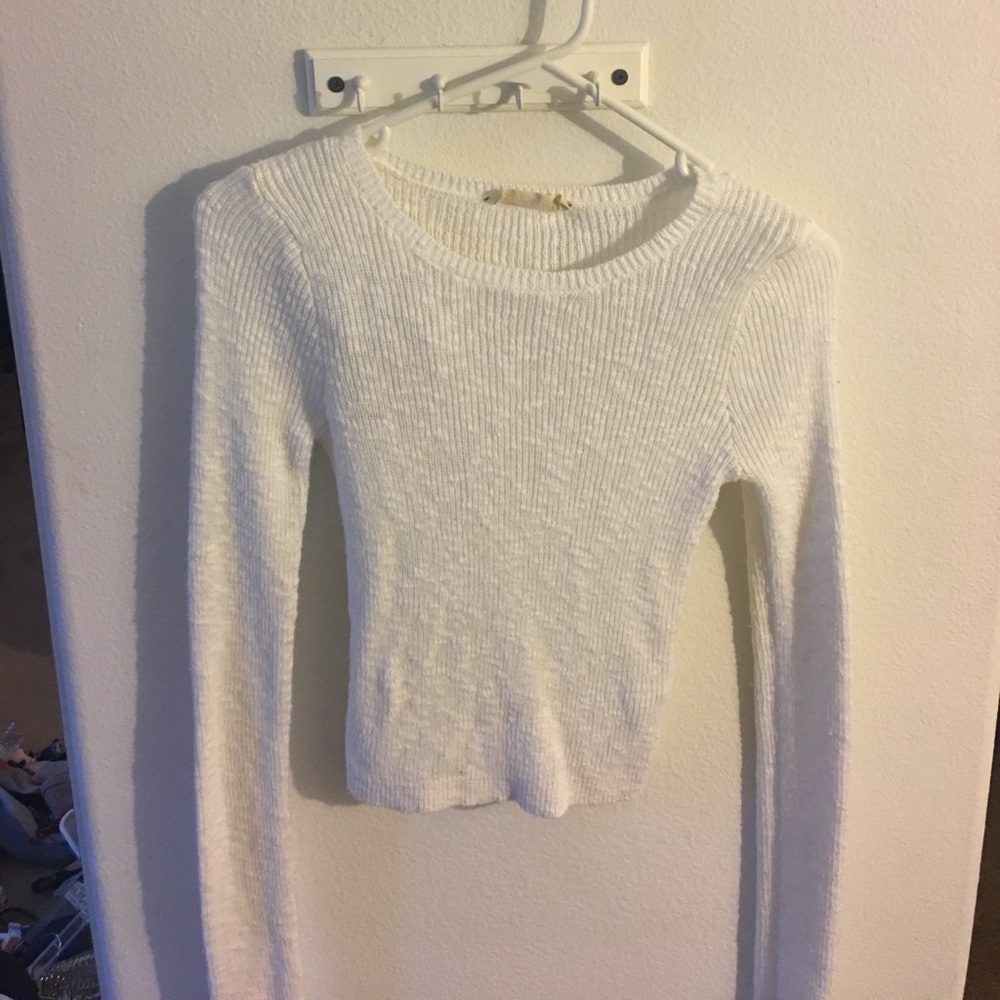 White Hollister long sleeve crop top - size large