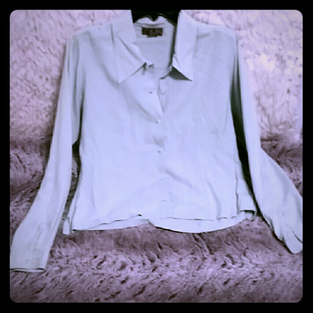 Seafoam green 100% silk cropped blouse