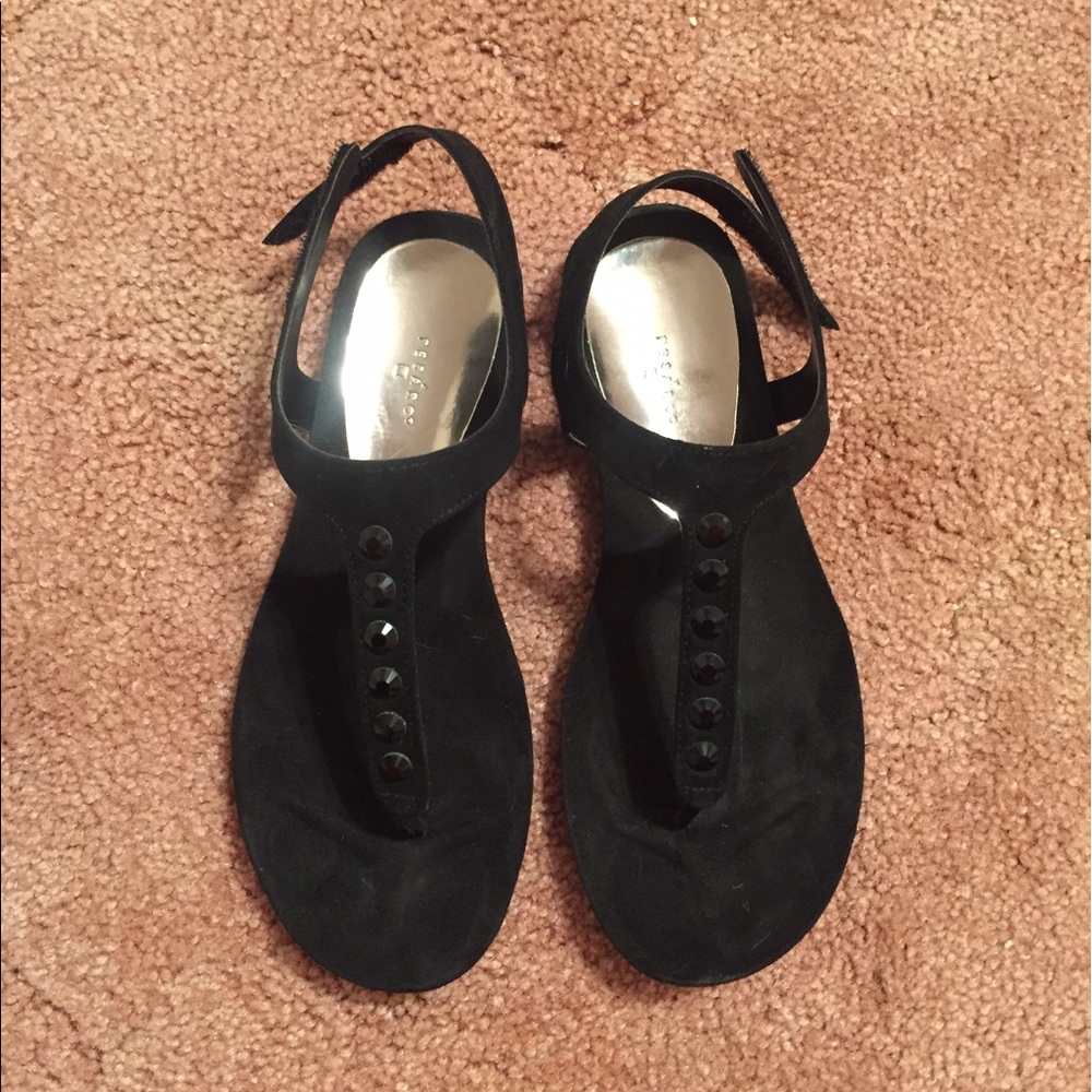 NIB Black Sandals