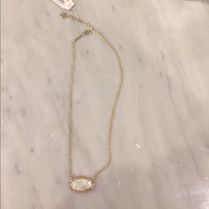 Kendra Scott necklace