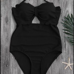 Brand new-never tried scalloped cut out swimsuit