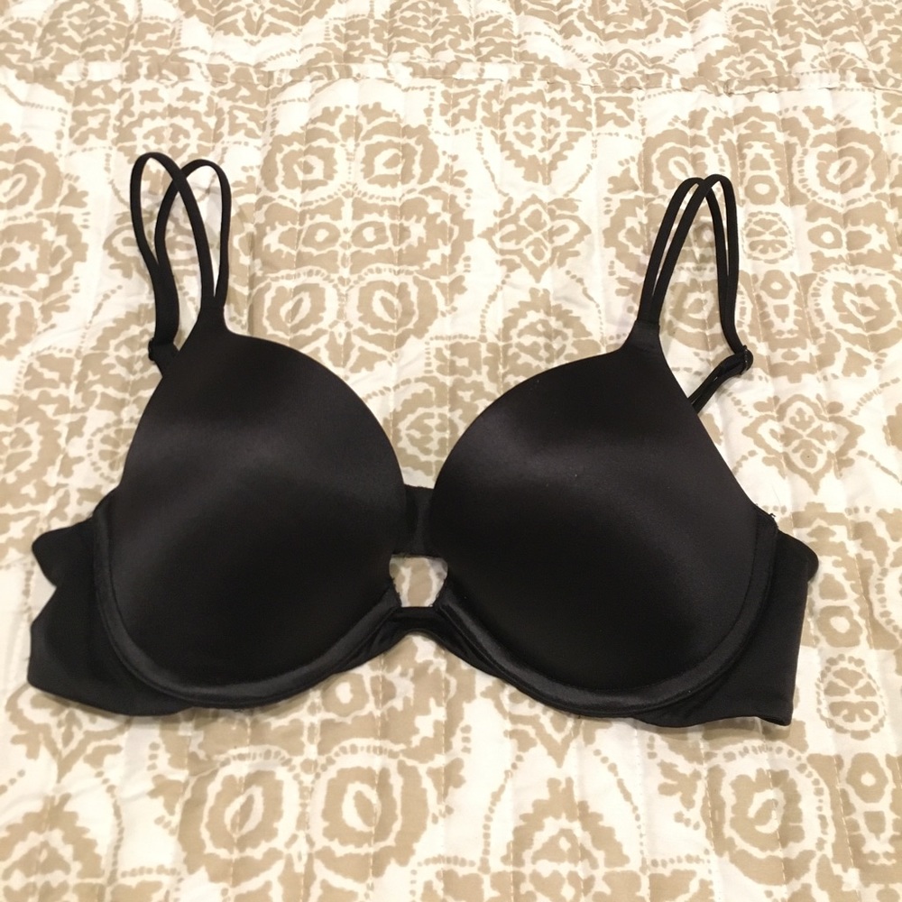 Victoria's Secret Very Sexy push-up bra