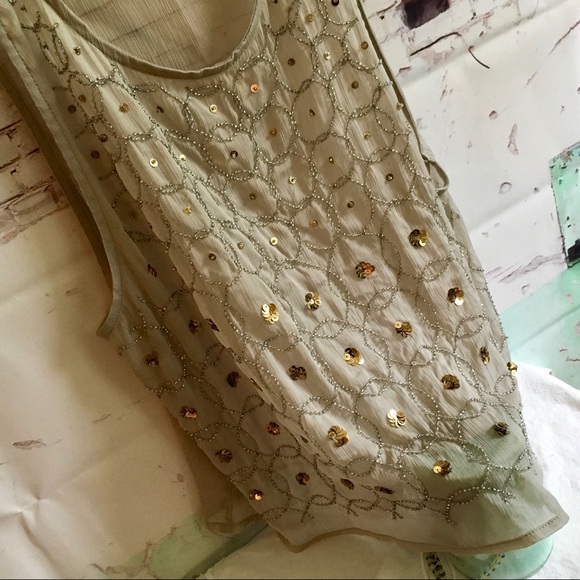 Abercrombie & Fitch Tops - A&F Cropped Beaded Tank, Size M