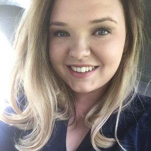 Meet your Posher, Madeline