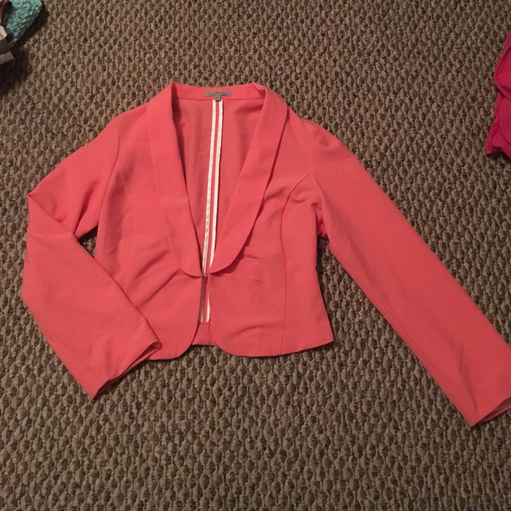 Pink/Peach crop blazer