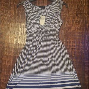 Striped  Empire Waist V-neck Jersey Knit Dress