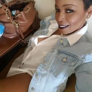 Meet your Posher, Lj