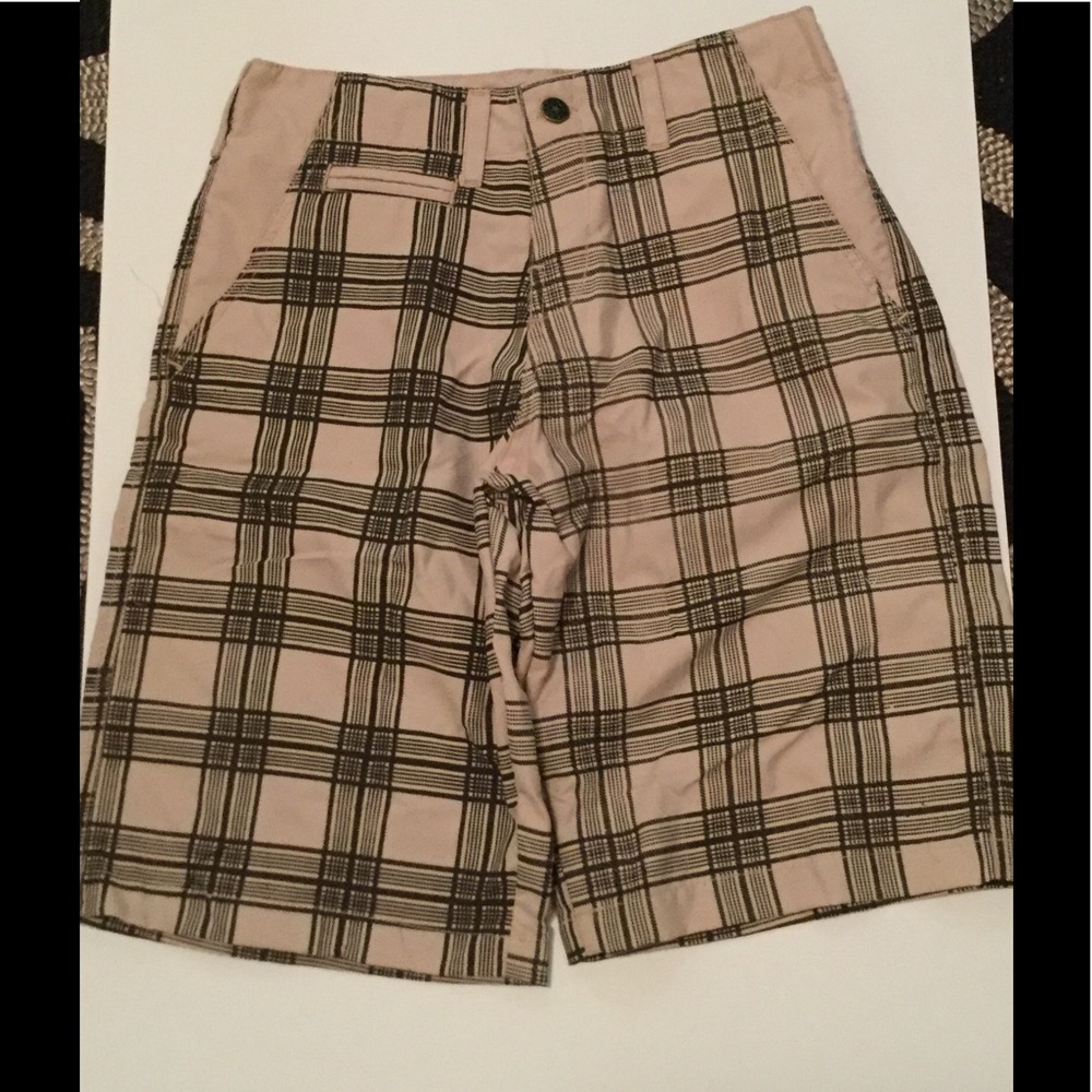 Coral & Reef Plaid Walk Shorts
