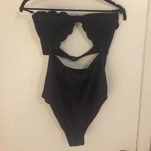 Vintage style bathing suite