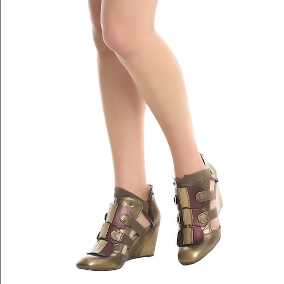 FOUND - Picture 3 of 4