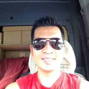 Meet your Posher, Kim hung