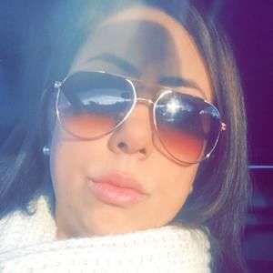 Meet your Posher, Gabriela
