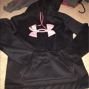 Size medium under armour