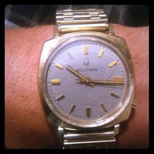 1971 bulova accutron caliber 218 10kt RARE VERSION