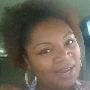 Meet your Posher, Davina