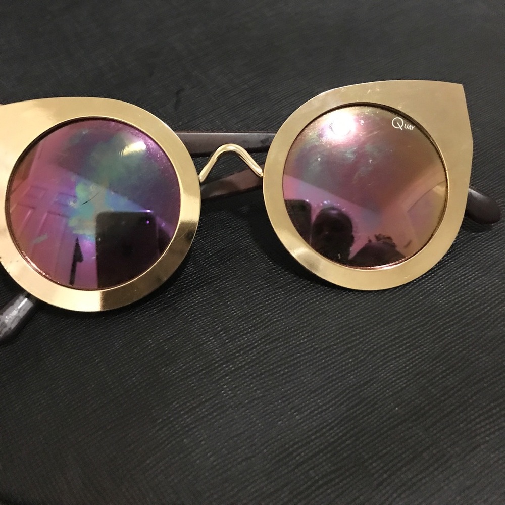 Quay Australia Cat eye Mirror sunglasses