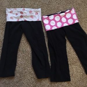 TWO SMALL CROPPED YOGAS