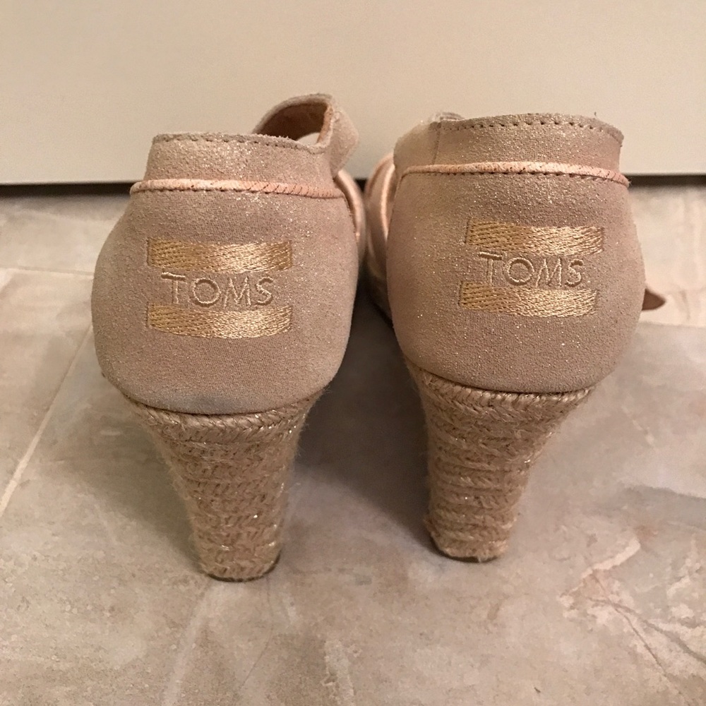 Cream sparkly wedge sandals