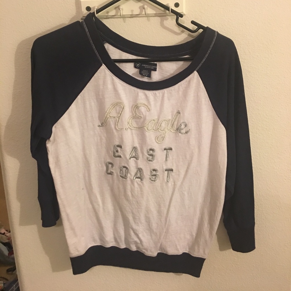 American eagle - quarter length sleeve