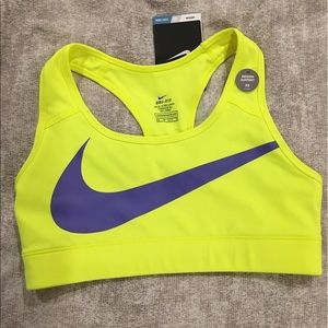 Nike sports bra NWT