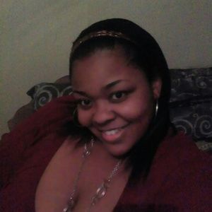 Meet your Posher, Tomeka