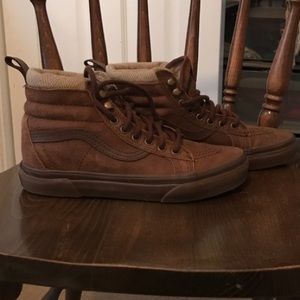 Woman's hightop VANS