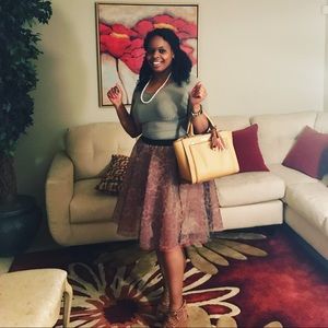 Meet your Posher, Monique