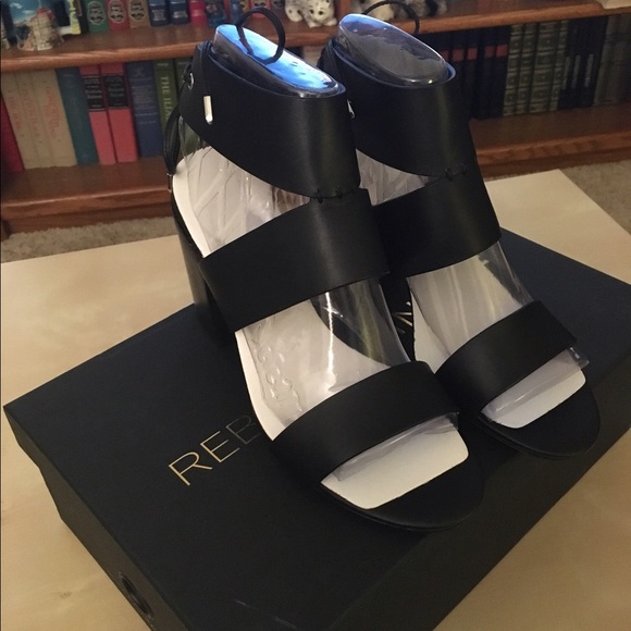 Rebecca Minkoff Shoes - Rebecca Minkoff Leather Christy Sandals NIB