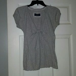 Grey American Eagle shirt