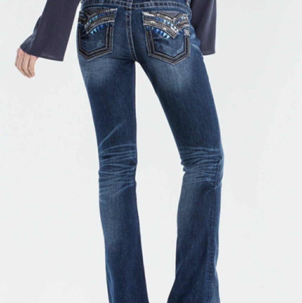 Like New, worn once or twice "MissMe" Jeans