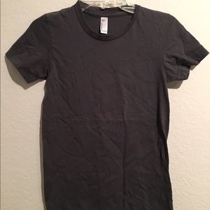 American apparel gray tshirt