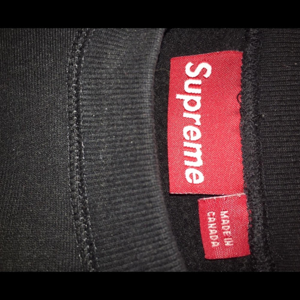 Supreme Crewneck - Picture 3 of 4