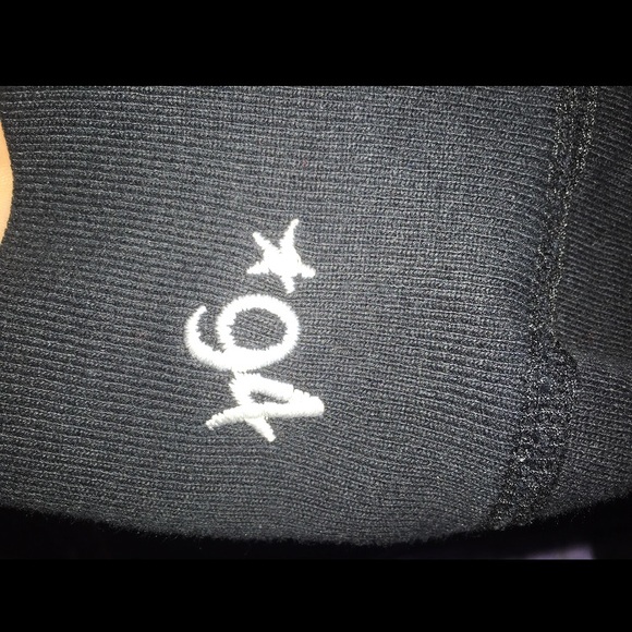 Supreme Crewneck - Picture 2 of 4