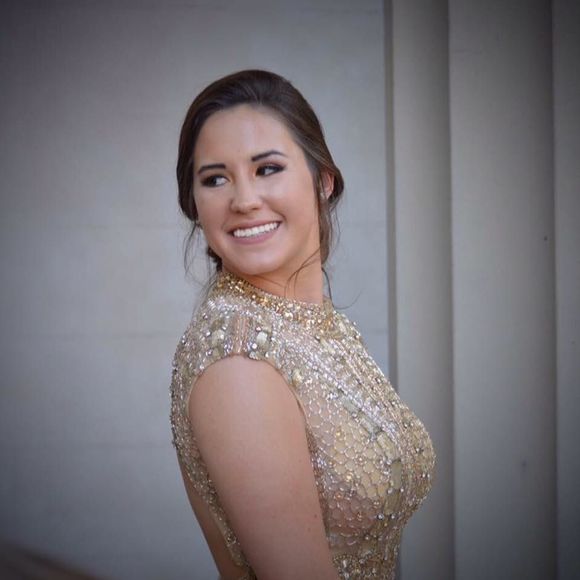 Meet your Posher, Madelyn - Picture 1 of 1