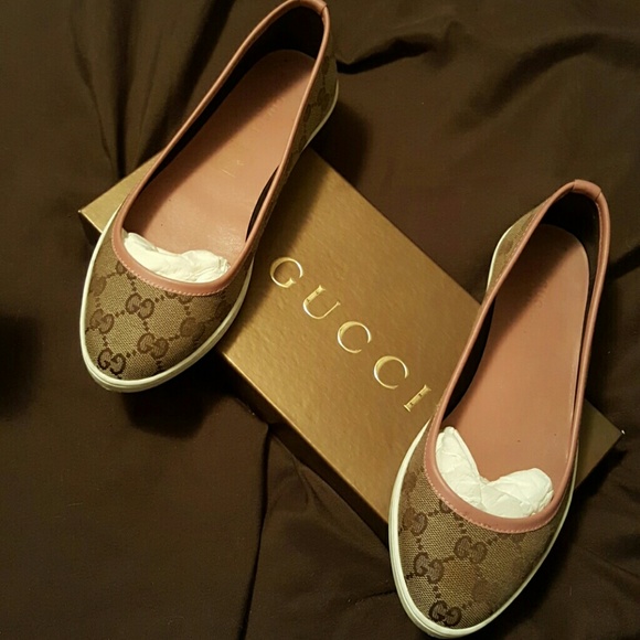 gucci authentic gucci flats s size 6 from gucci authentic gucci flats s size 6 from