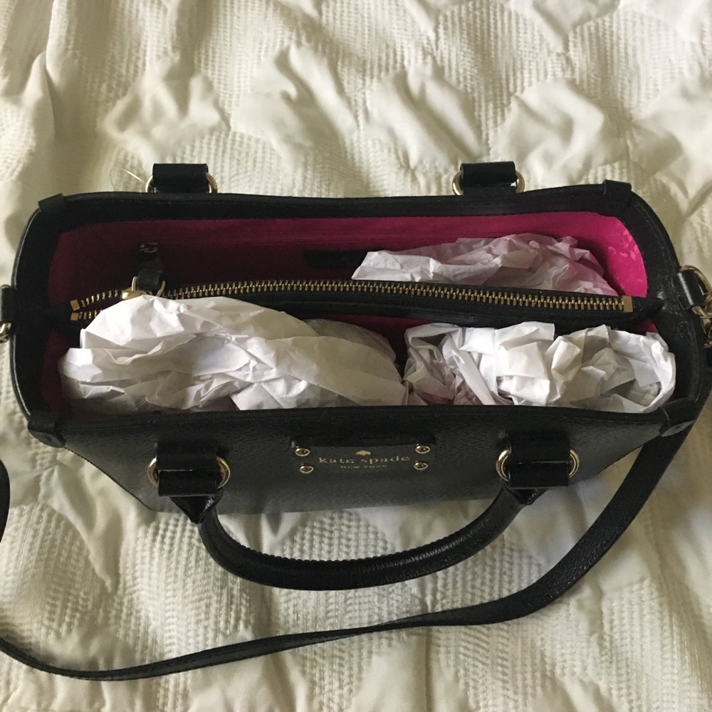 Kate spade purse - Picture 2 of 2