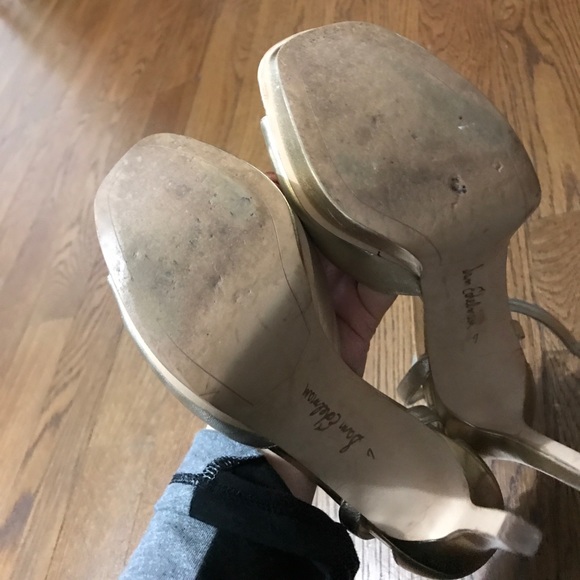 Gold platform sandal heels - Picture 3 of 8