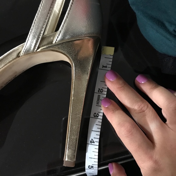 Gold platform sandal heels - Picture 8 of 8