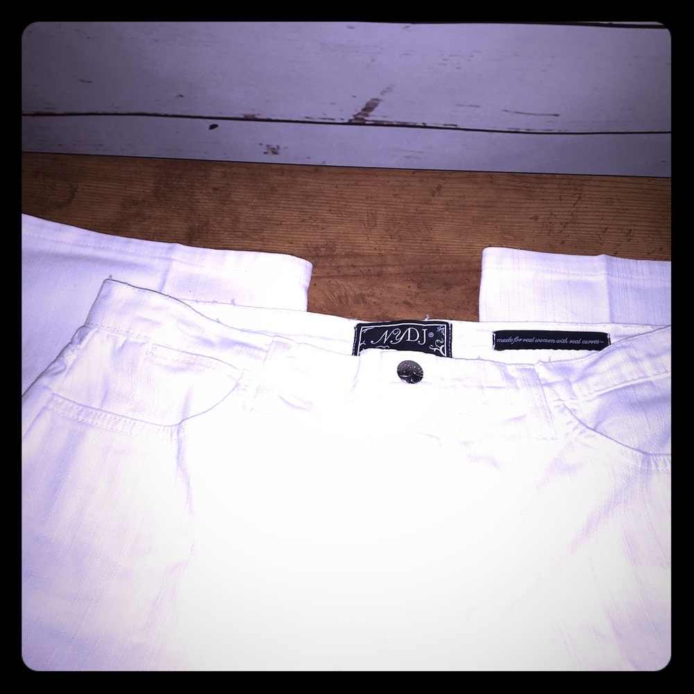 NYDJ- white jeans