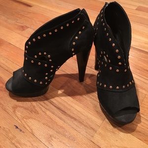 STEVE MADDEN party heels/booties