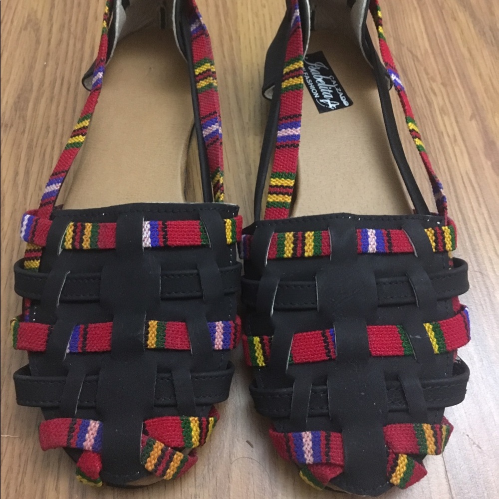 Authentic Guatemalan shoes (brand new)