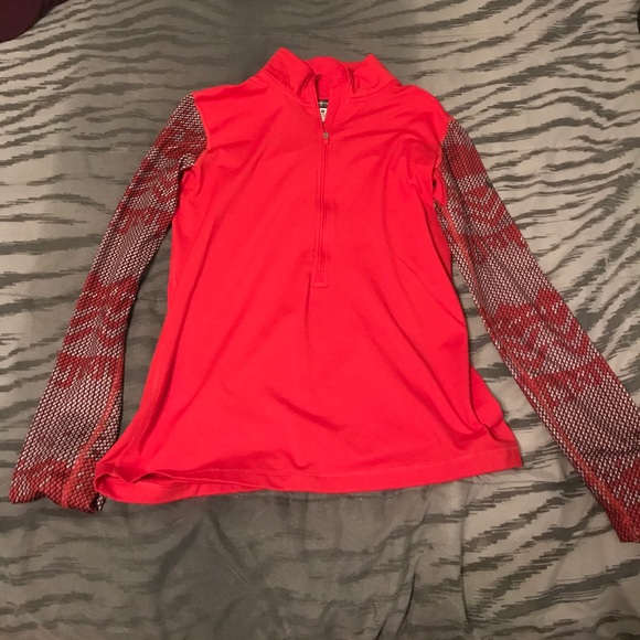 Nike Sweaters - Nike pro dri-fit