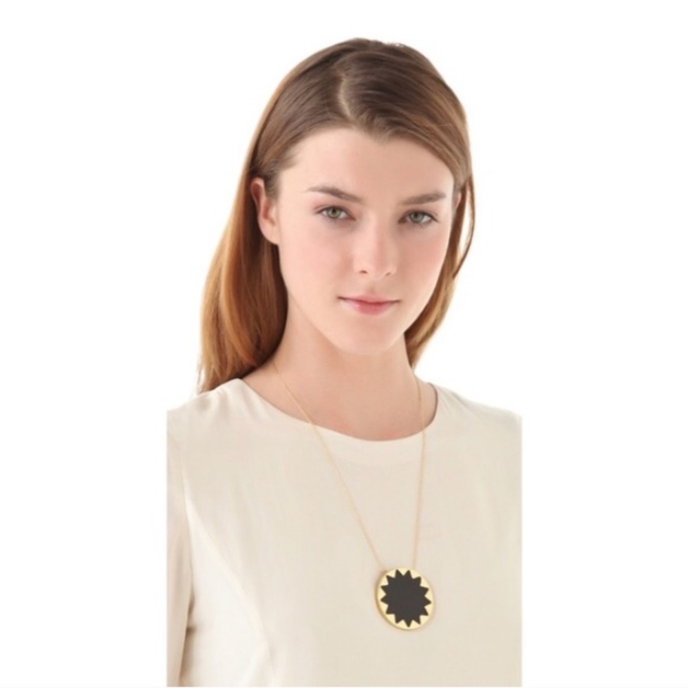 New House of Harlow 1960 Sunburst Necklace - Picture 4 of 4