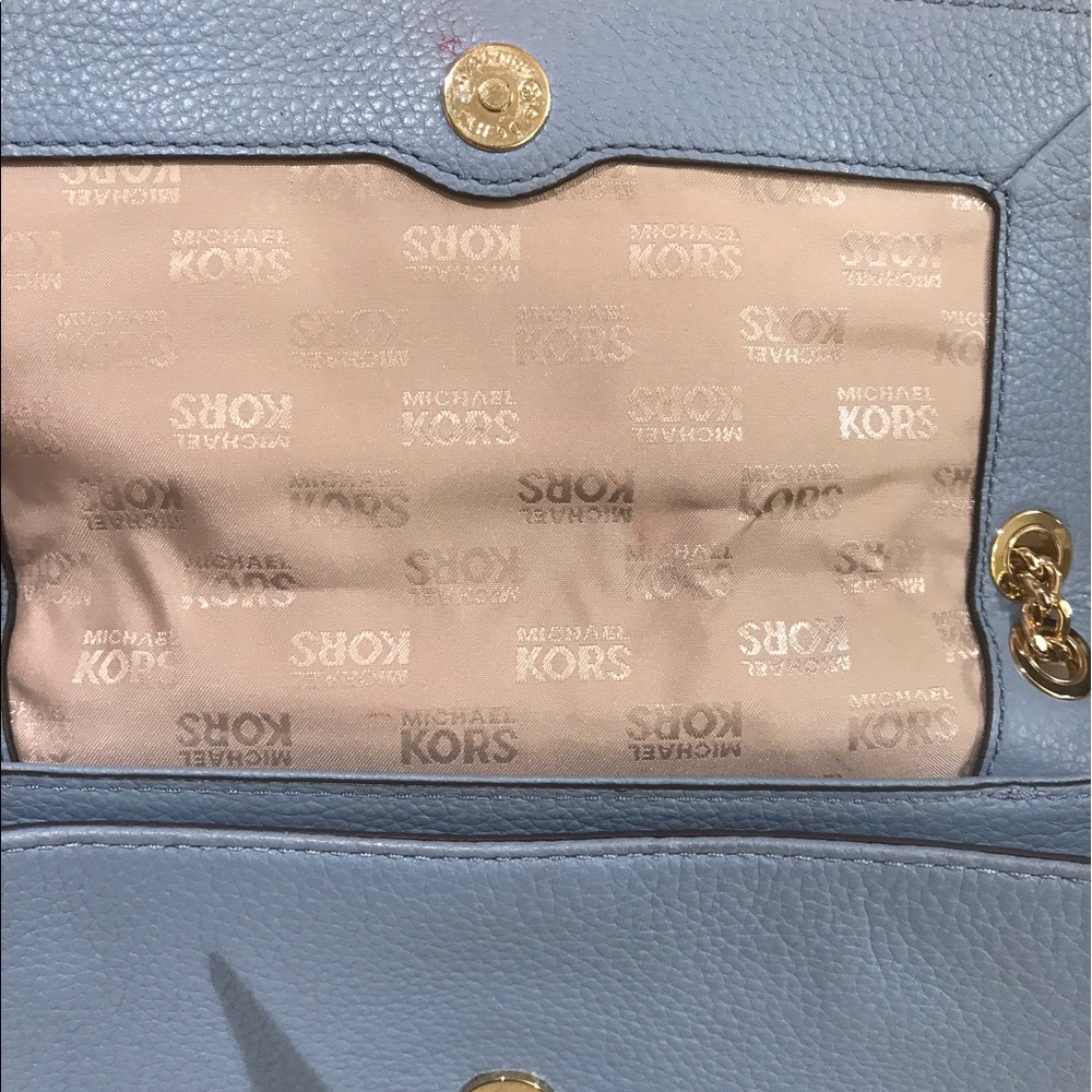 Michael Kors handbag with two way strap - Picture 5 of 8