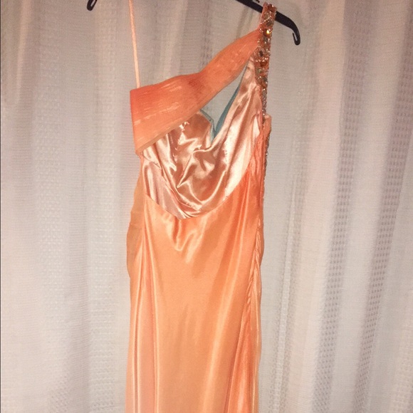 Prom Dress - Picture 3 of 4