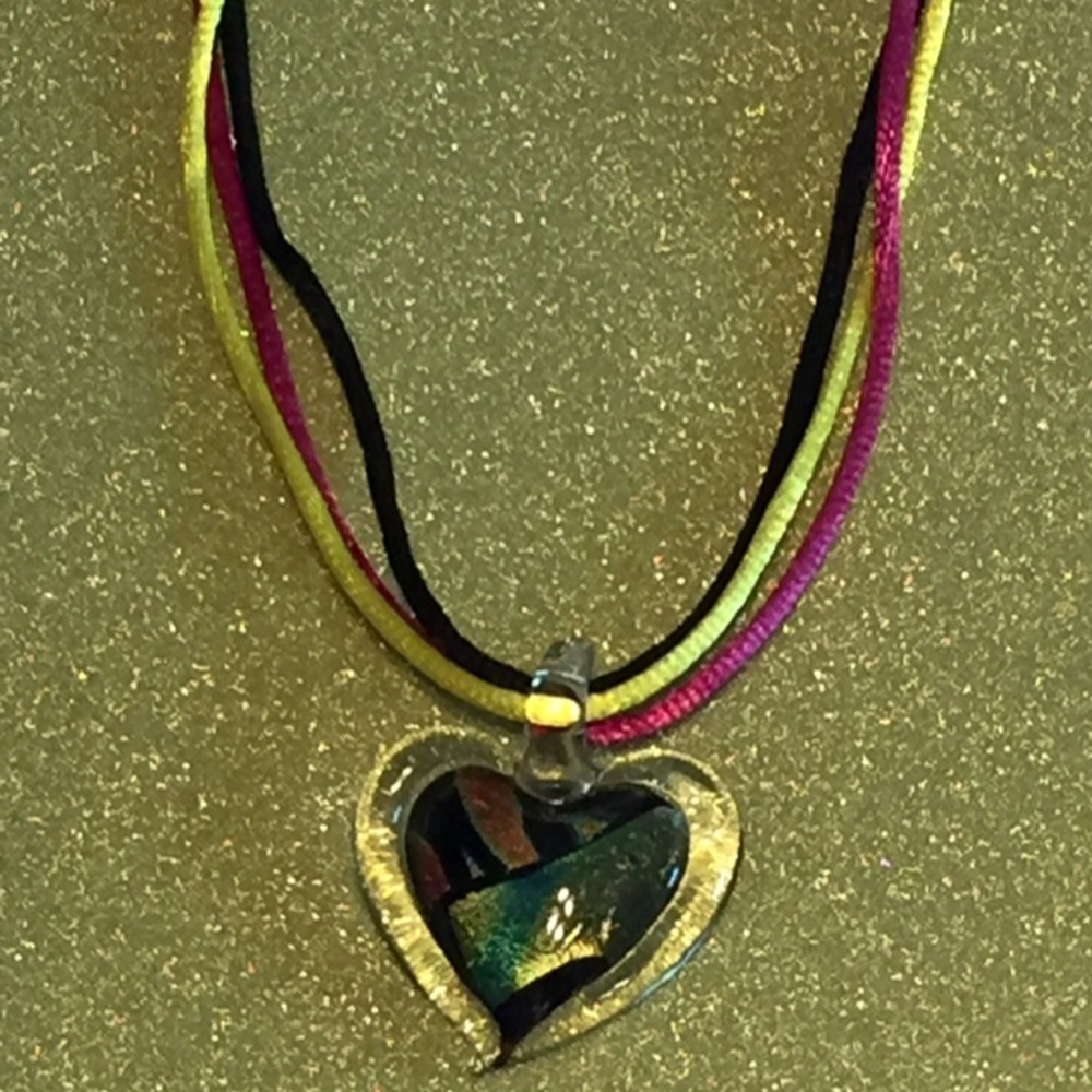 NWT Dichroic Fused Glass Heart Necklace