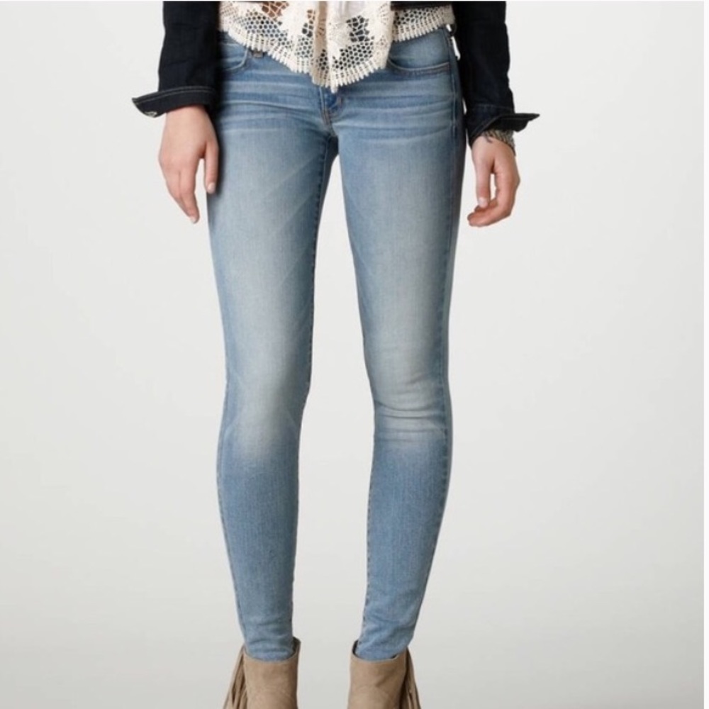 HP 🌟NWOT American Eagle Jeans