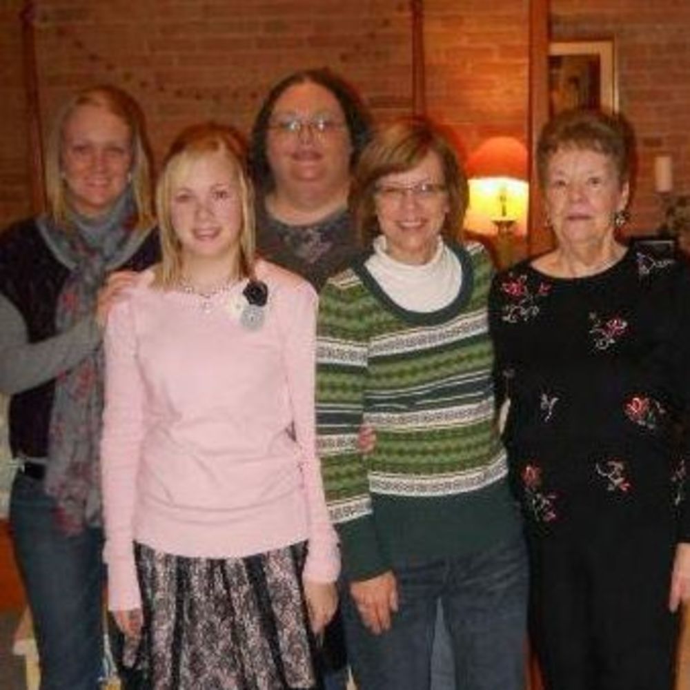 Meet your Posher, Nancy