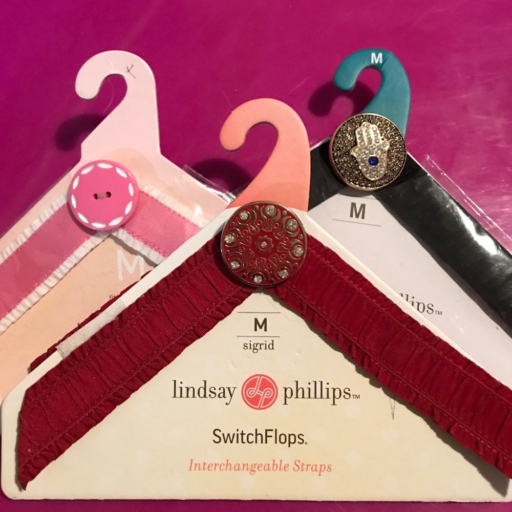 Lindsay Phillips switches Medium